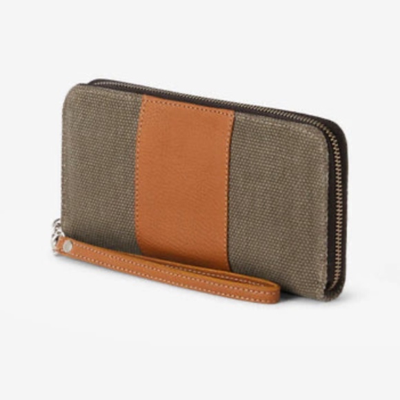 Oughton Paddock Wristlet Wallet Vintage Canvasn- NWT - Picture 8 of 9